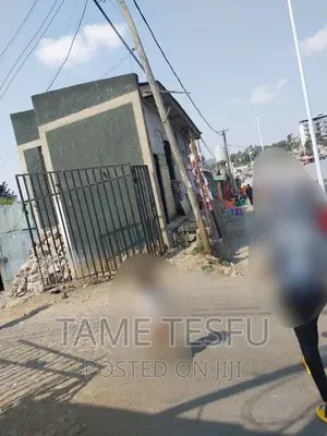 Furnished 6bdrm House in Wosene, Yeka for sale