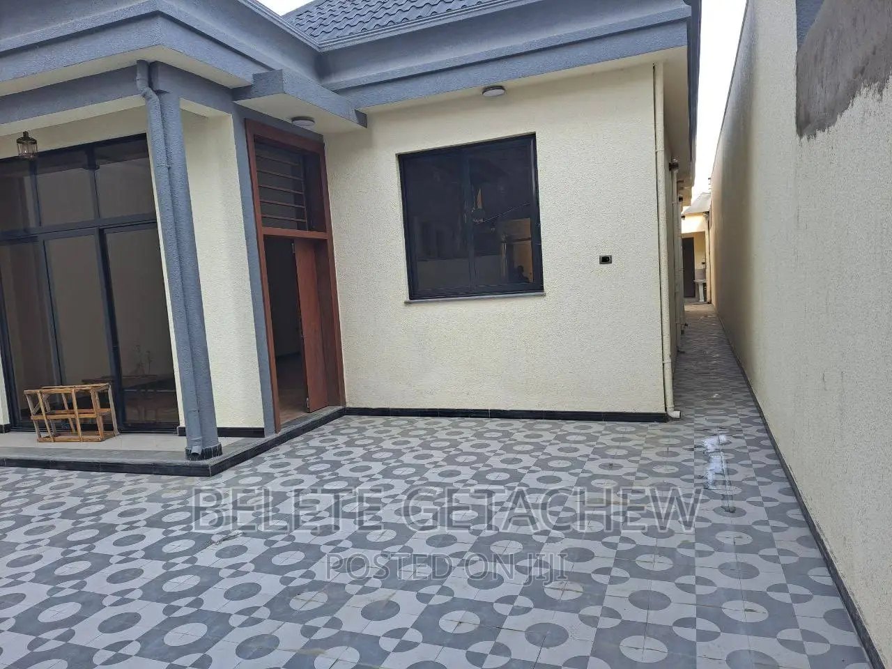 5bdrm Villa in Ayat Square Villa, Yeka for sale