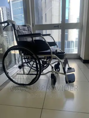 Transport Shower Commode Wheelchair/Commode Wheel Chair,