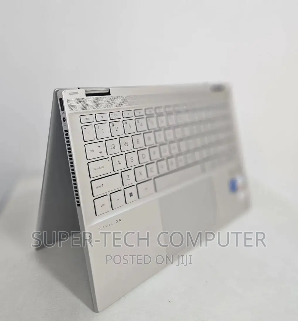 New Laptop HP Pavilion X360 16GB Intel Core I5 SSD 512GB