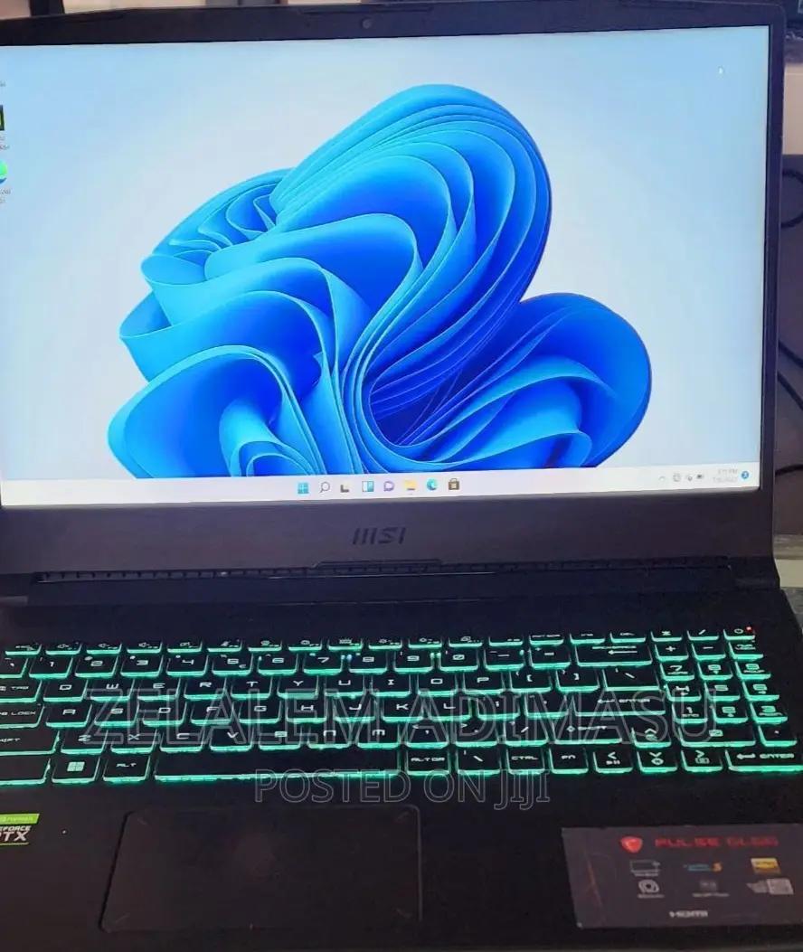 New Laptop MSI Pulse GL66 16GB Intel Core I9 SSD 1T