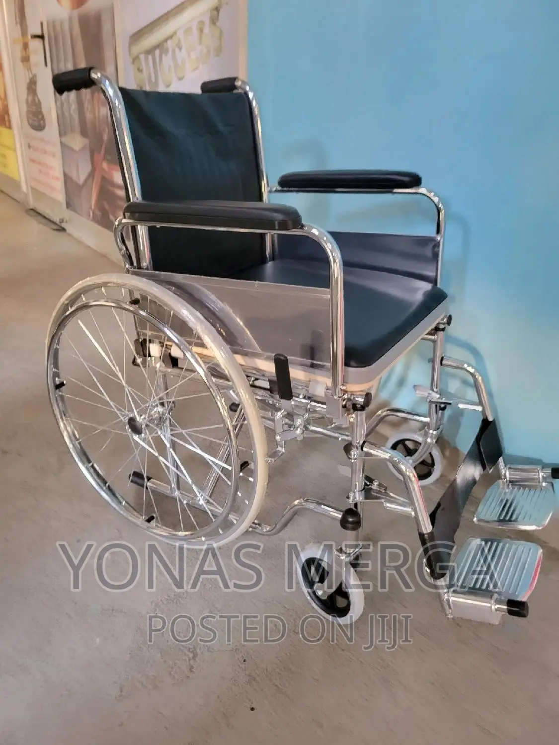 Toilet STANDARD WHEELCHAIR 874-51 Delivery:The Same Price