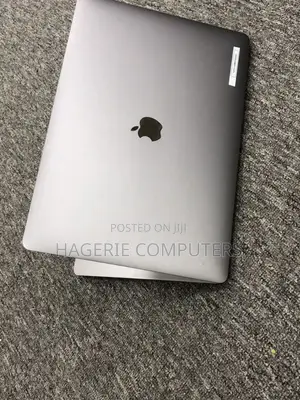 New Laptop Apple MacBook Pro 2015 16GB Intel Core I7 SSD 512GB