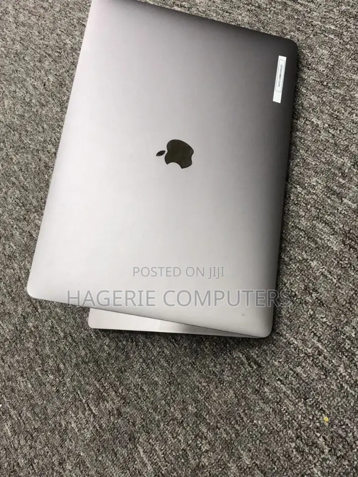 New Laptop Apple MacBook Pro 2015 16GB Intel Core I7 SSD 512GB