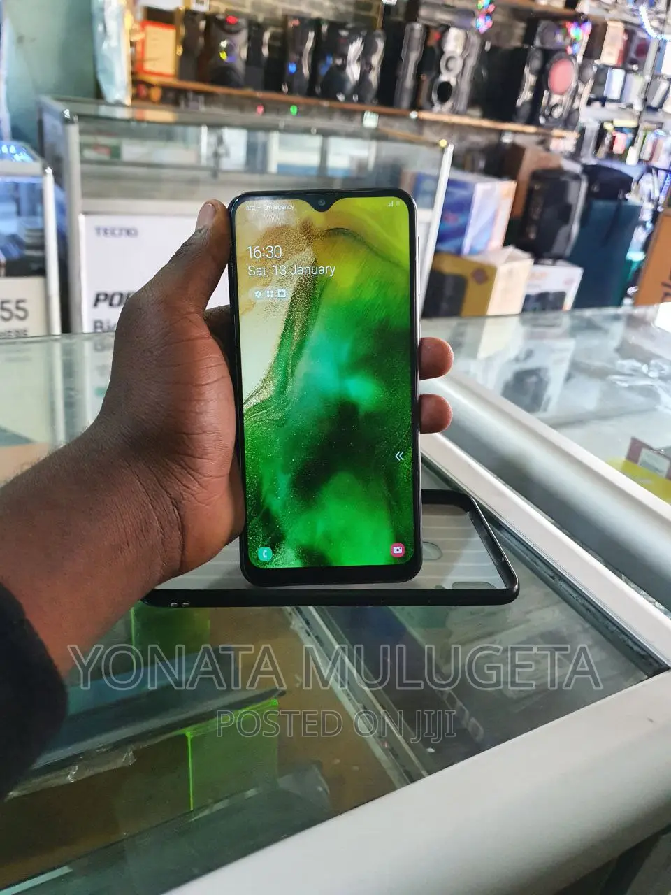 Samsung Galaxy M20 32 GB Black