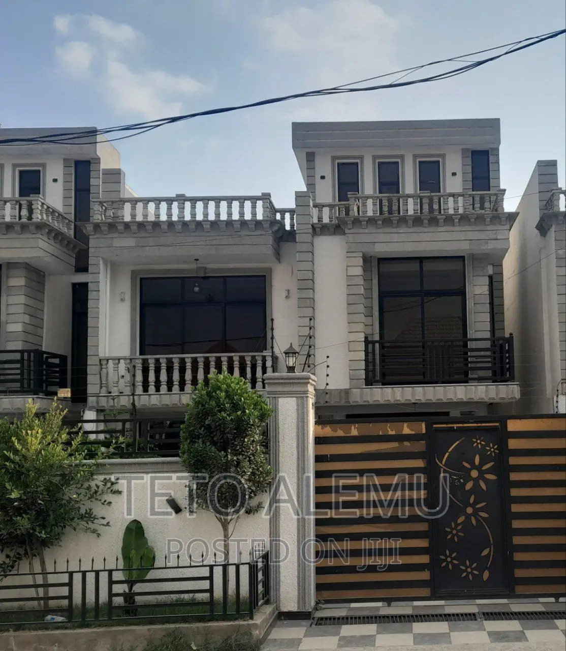 5bdrm House in የሚሸጥ ቤት አያት ኮምፓውድ, Yeka for sale