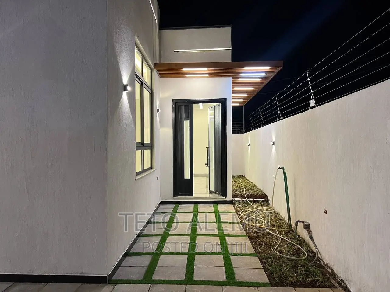 3bdrm Villa in ጃክሮስ የሚሸጥ ቪላ, Bole for sale