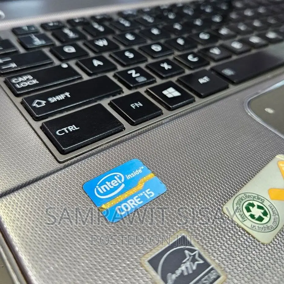 New Laptop Toshiba Satellite C55 6GB Intel Core i5 HDD 72GB