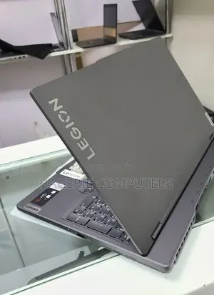 New Laptop Lenovo Legion 5i 16GB AMD Ryzen 7 SSD 512GB