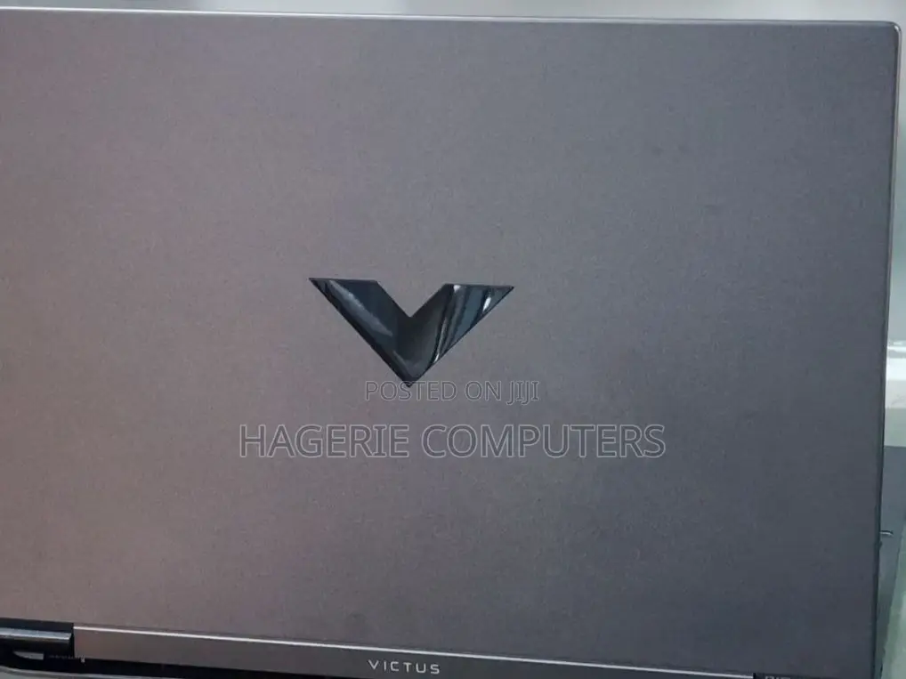 New Laptop HP Victus 16 16GB AMD Ryzen 5 SSD 512GB