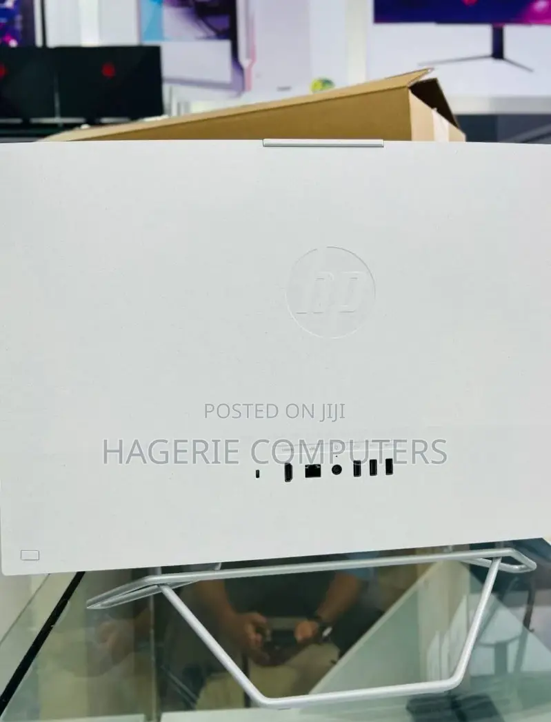 New Desktop Computer HP AiO 24 8GB Intel Core I5 SSD 512GB