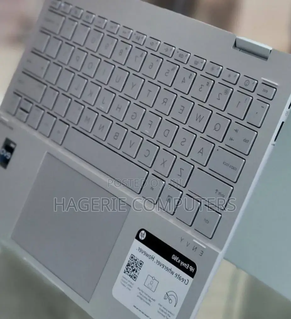 New Laptop HP Envy 13t 8GB Intel Core I7 SSD 512GB