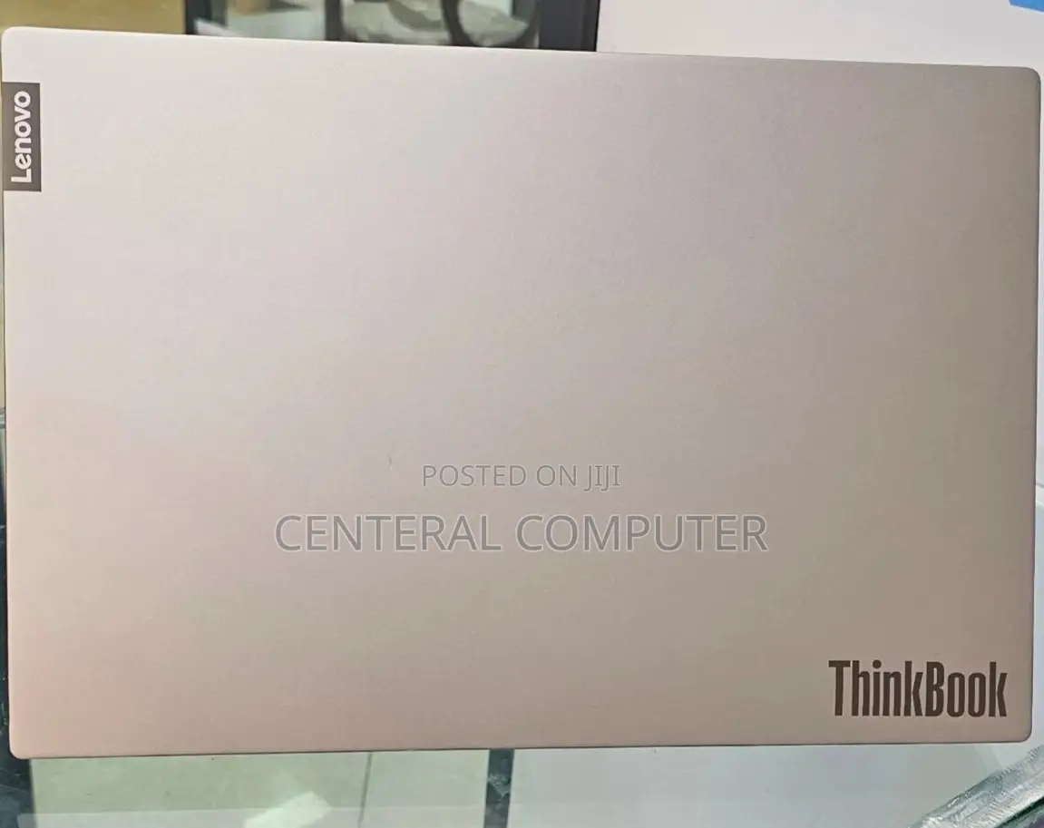 New Laptop Lenovo ThinkBook 13 8GB Intel Core I7 SSD 512GB