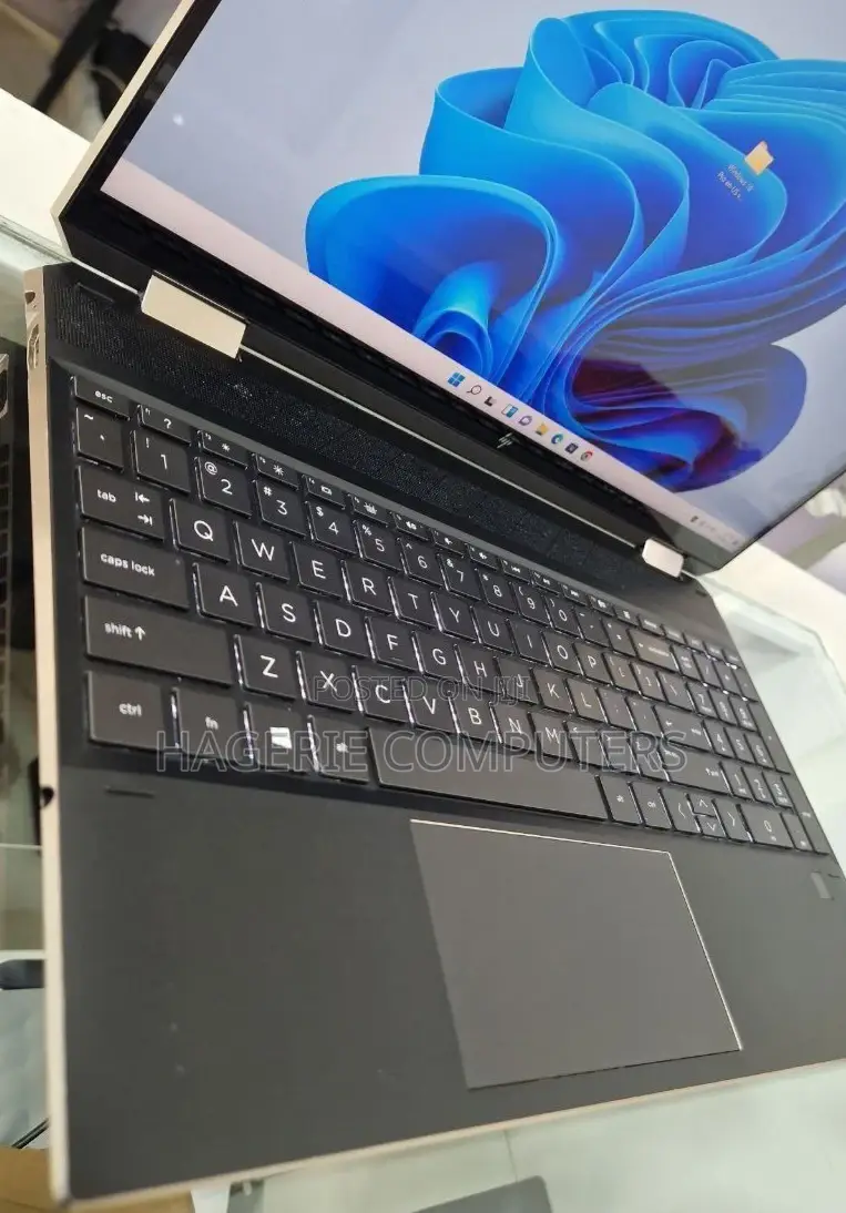 New Laptop HP Spectre X360 15t 16GB Intel Core I7 SSD 512GB