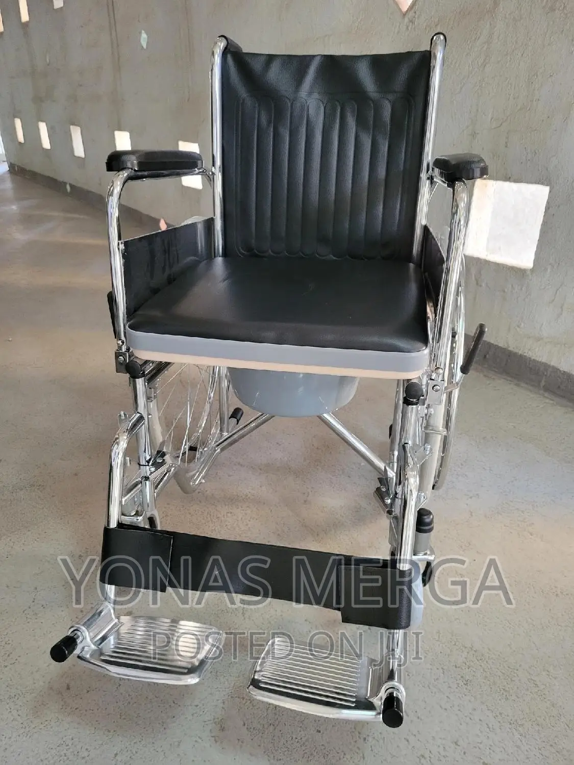 Popo Wheelchair Removable Leather Aluminium Alloy Wheelchair