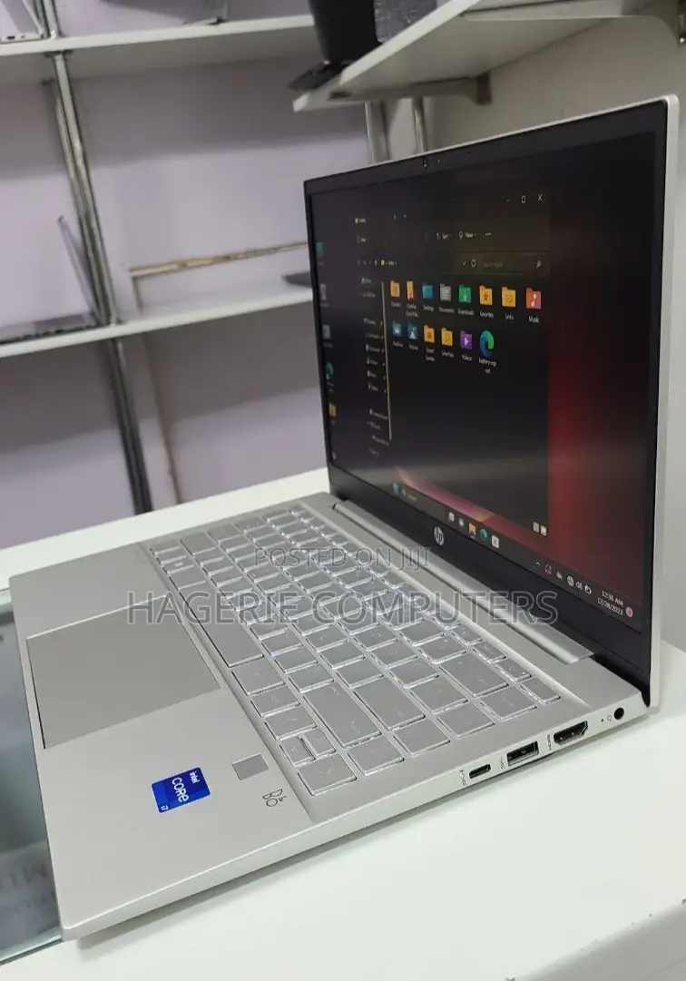 New Laptop HP Pavilion 14-Ce3064st 16GB Intel Core I7 SSD 1T