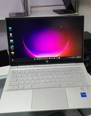 New Laptop HP Pavilion 14-Ce3064st 16GB Intel Core I7 SSD 1T