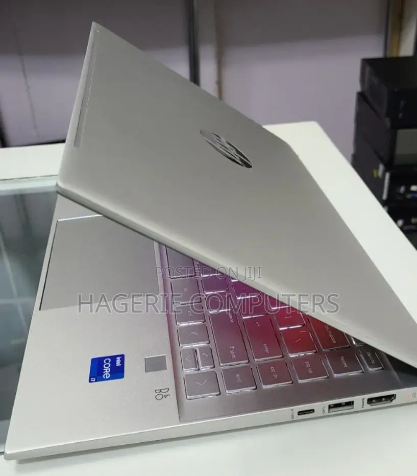 New Laptop HP Pavilion 14-Ce3064st 16GB Intel Core I7 SSD 1T