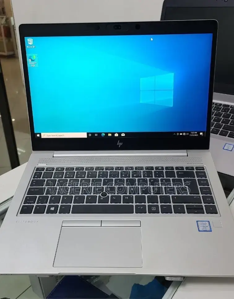 New Laptop HP 8GB SSD 512GB
