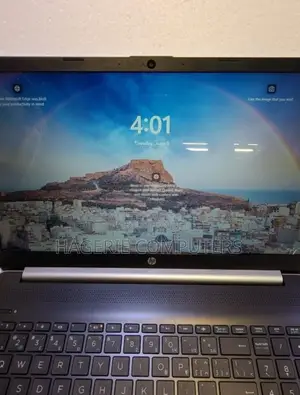 New Laptop HP 15-Dy1032wm 8GB Intel Core I5 SSD 256GB