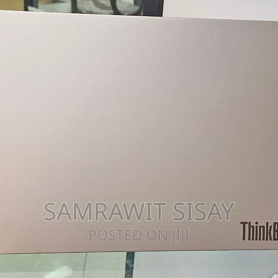 New Laptop Lenovo ThinkPad Yoga 8GB Intel Core I7 SSD 128GB