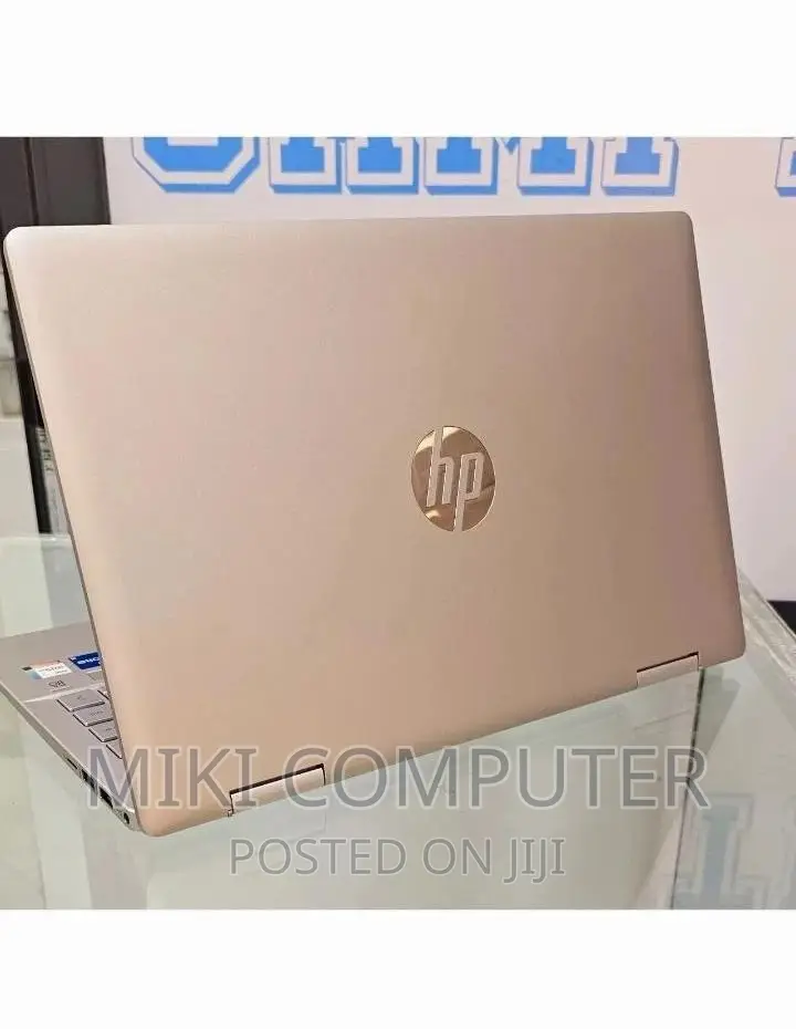 New Laptop HP Pavilion 15 8GB Intel Core i5 SSD 512GB
