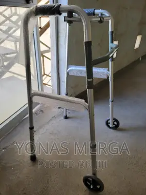 Adjustable Walker Walker for ATTENDING MEDICARE PATIENTS: