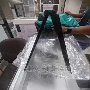 Photo - New Laptop Lenovo ThinkPad Yoga 8GB Intel Core I5 SSD 512GB