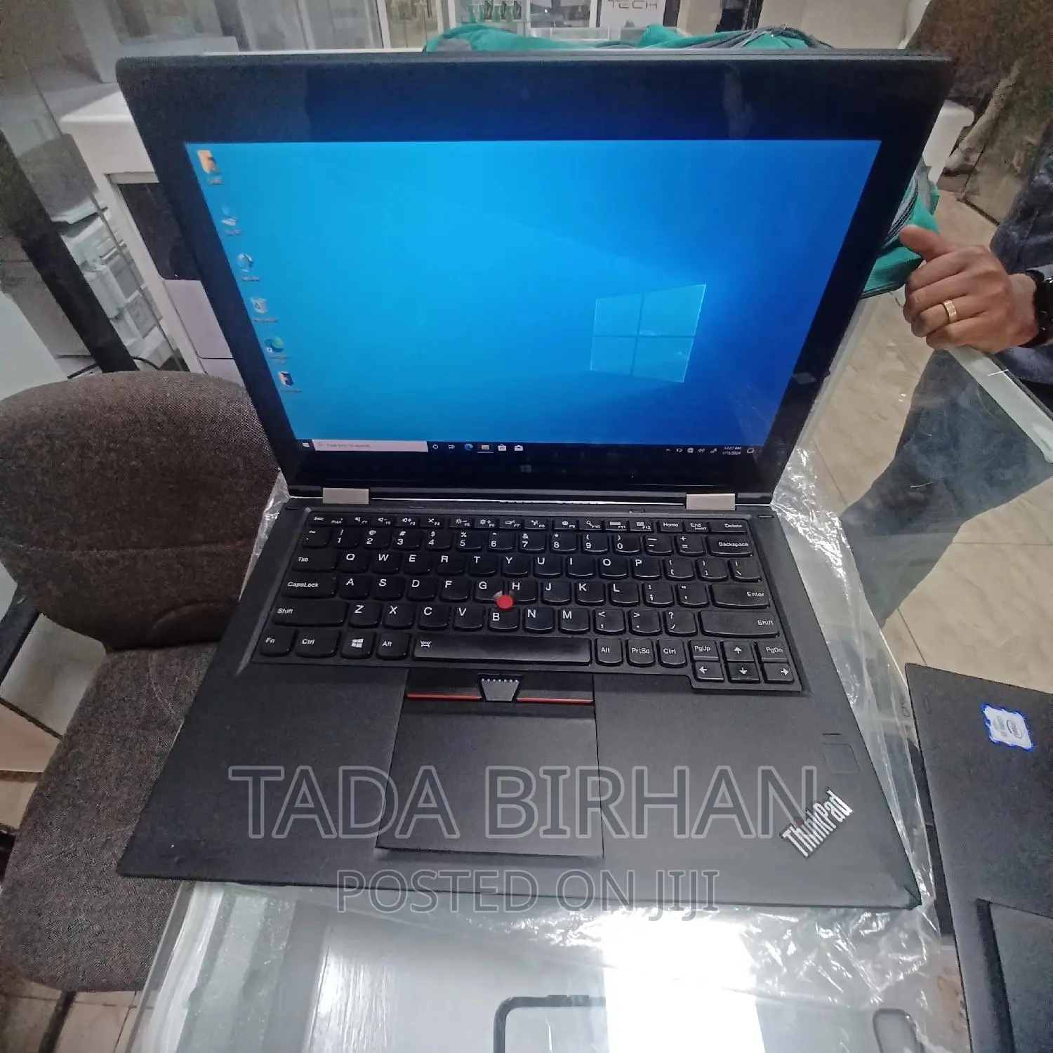 New Laptop Lenovo ThinkPad Yoga 8GB Intel Core I5 SSD 512GB