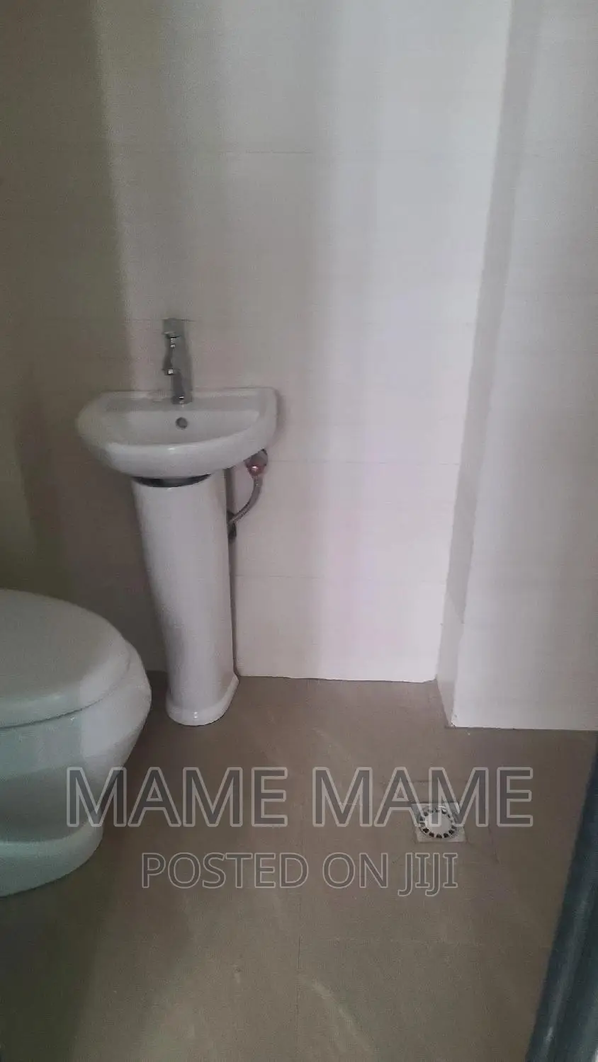 3bdrm Apartment in Addis Abeba, Bole for rent