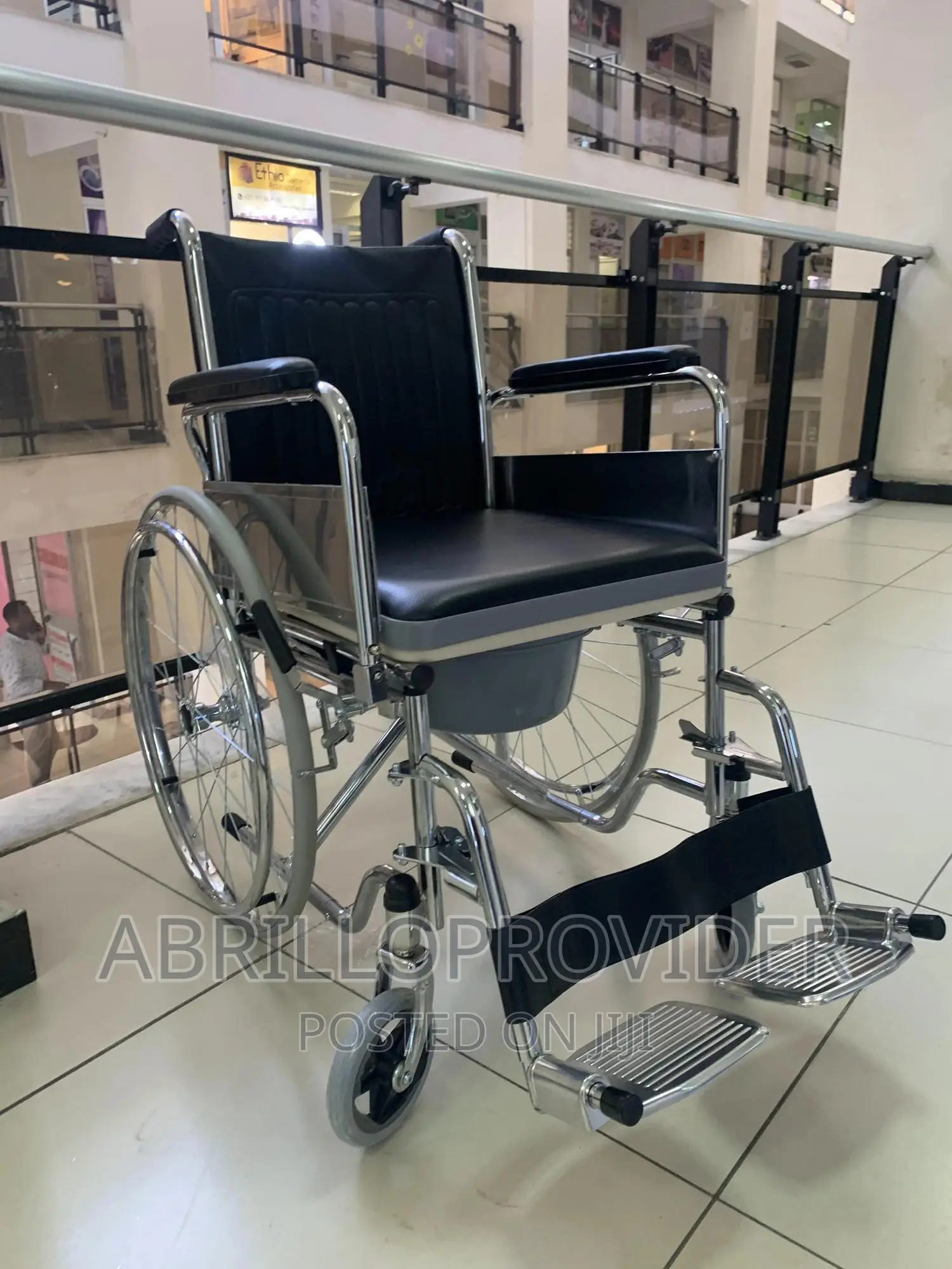 Easy Toilet Use ,Wheelchair/Wheelchair/Wheelchair/Wheelchair