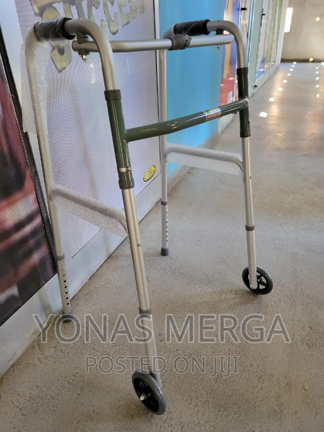 Walker 5" Wheel Adult Bariatric Folding Walker - Silver