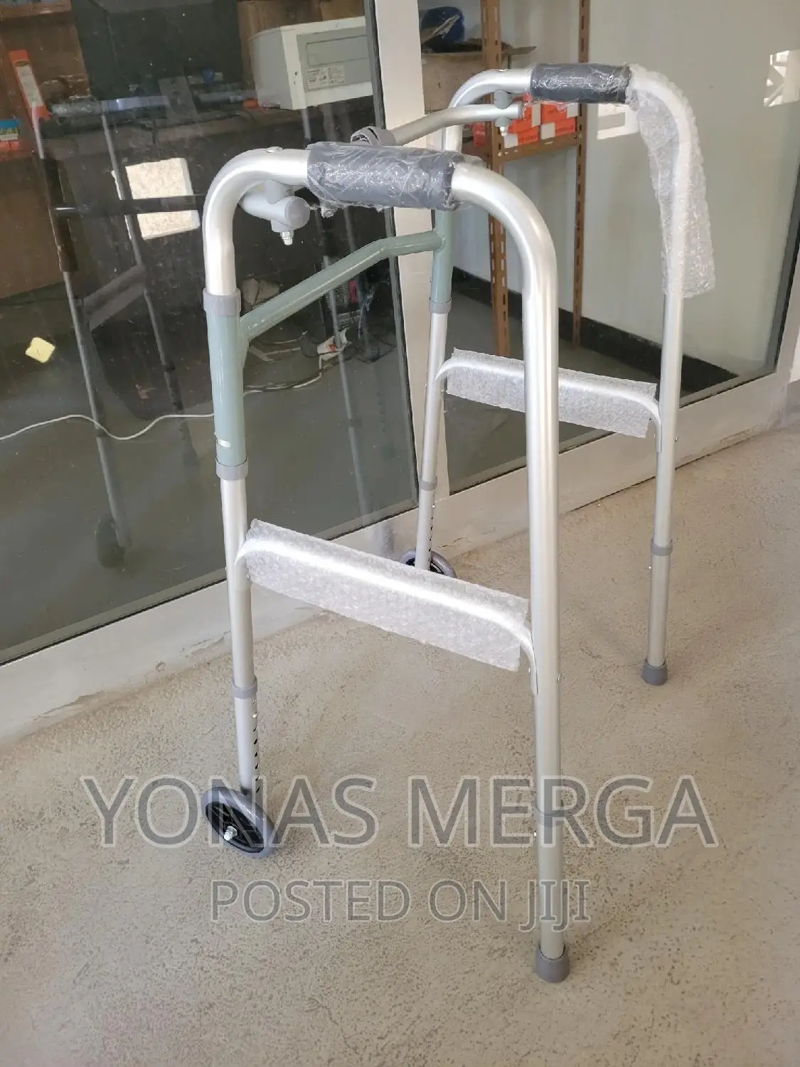 Folding Walker/Mass Lift Steel Adjustable Walker,MOBIL-08
