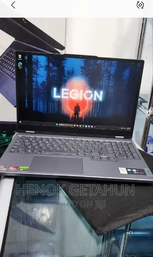 New Laptop Lenovo Legion 5 16GB AMD Ryzen 7 SSD 512GB