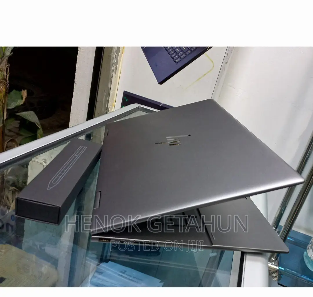New Laptop HP Envy X360 32GB Intel Core I7 SSD 1T