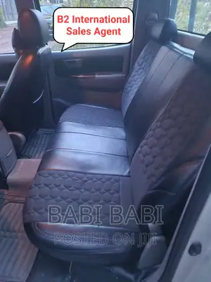 Toyota Hilux 2010 Gold