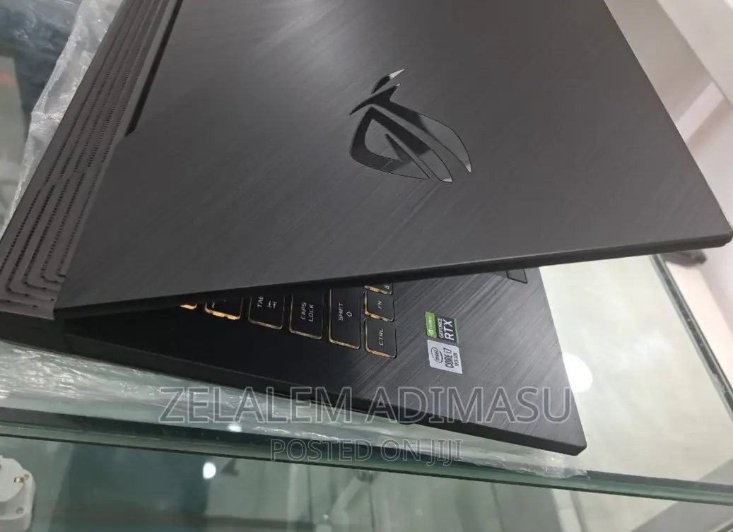 New Laptop Asus ROG Strix G15 16GB Intel Core I7 SSD 512GB