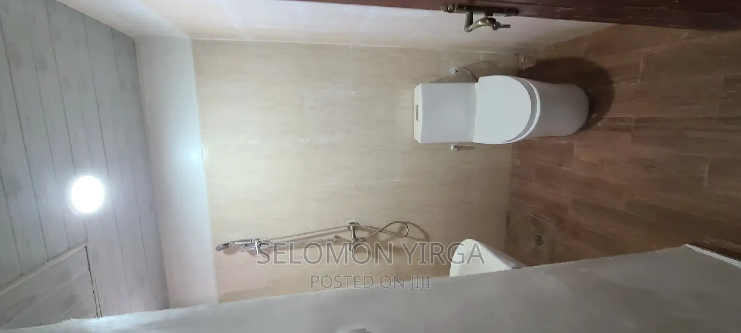 3bdrm Apartment in Adis Abba, Bole for sale