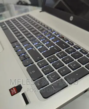 New Laptop HP Envy 15 8GB AMD A8 SSD 1T