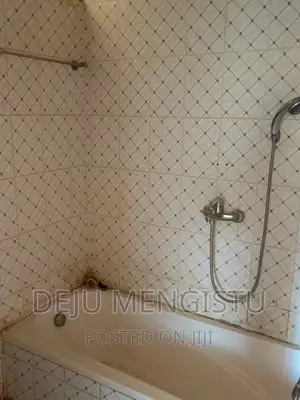 2bdrm Apartment in ሳሚት72, Bole for rent