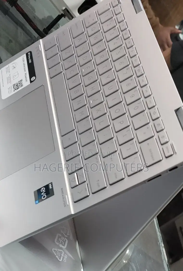 New Laptop HP Envy 13 8GB Intel Core I7 SSD 512GB