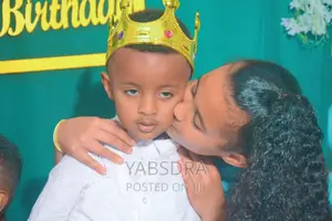 Camera Man ለሁሉም ቀርጻ