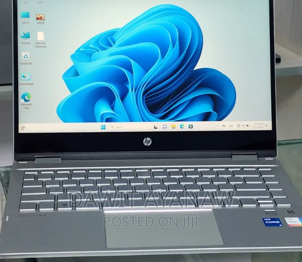 New Laptop HP 8GB AMD A8 HDD 1T