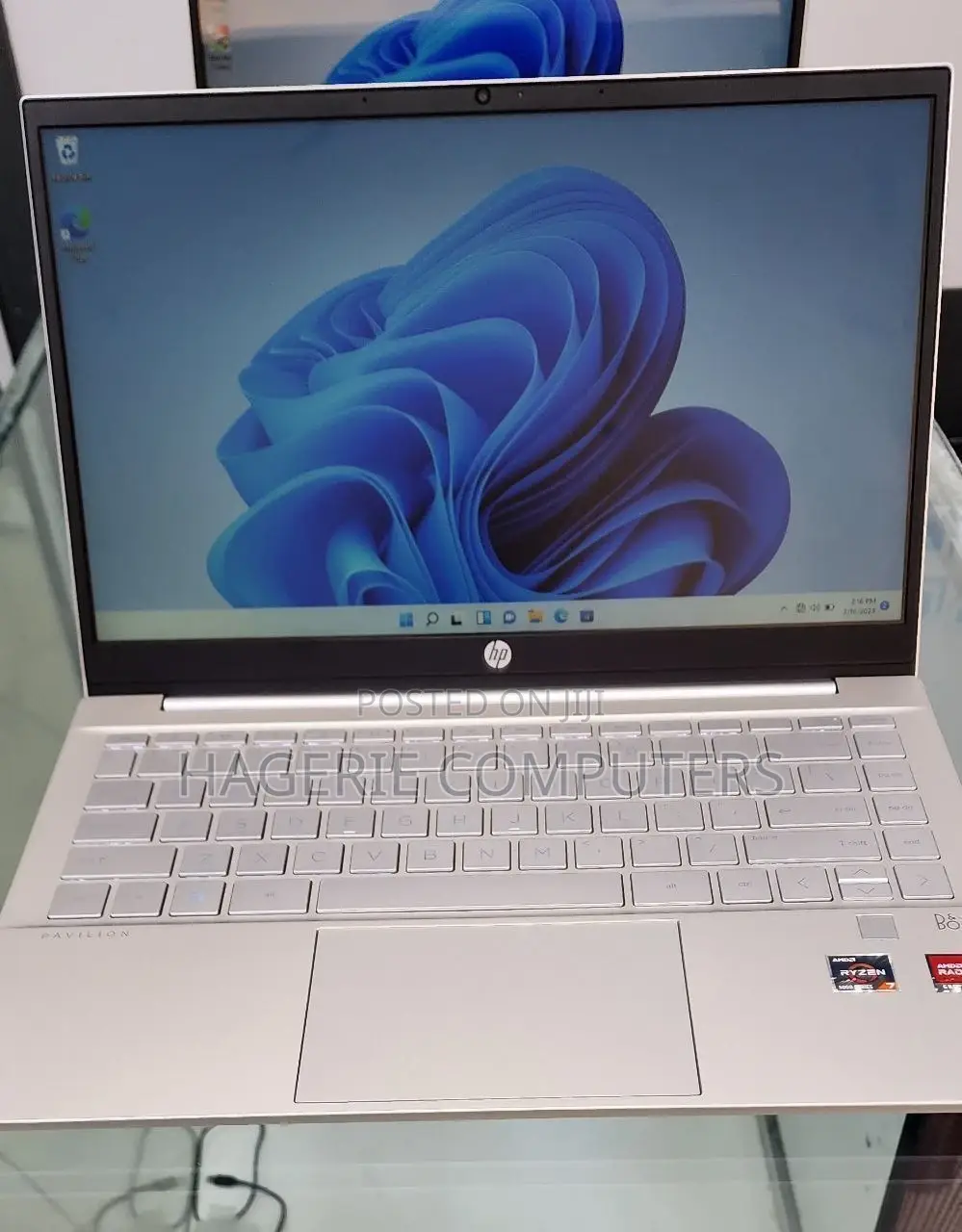 New Laptop HP Pavilion 14t 8GB AMD Ryzen 5 SSD 512GB