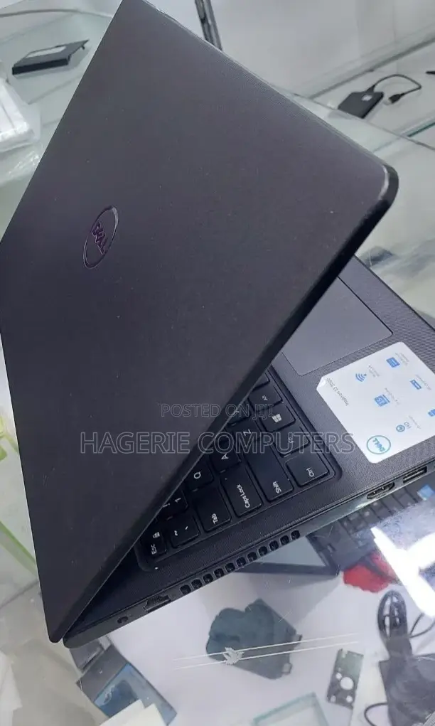 New Laptop Dell Inspiron 15 3521 8GB Intel Core I5 HDD 1T