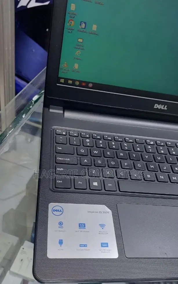 New Laptop Dell Inspiron 15 3521 8GB Intel Core I5 HDD 1T