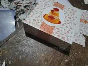 የቶርታ ኬክ መሸፈኘ ከርቶን