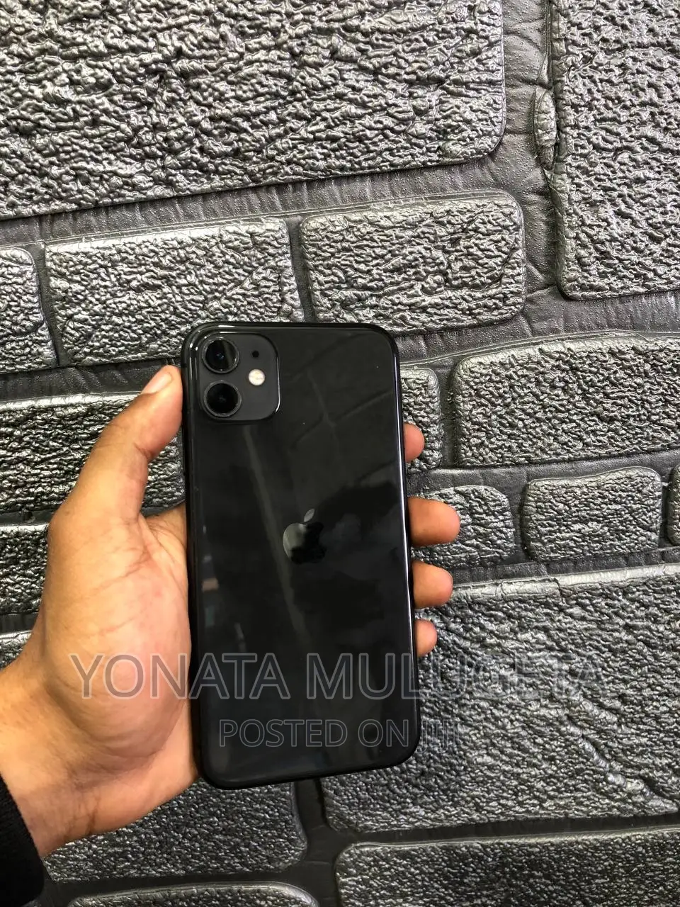 New Apple iPhone 11 64 GB Black