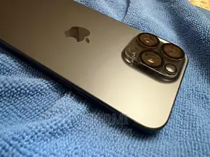 New Apple iPhone 15 Pro Max 256 GB Black