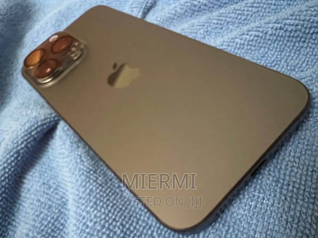 New Apple iPhone 15 Pro Max 256 GB Black